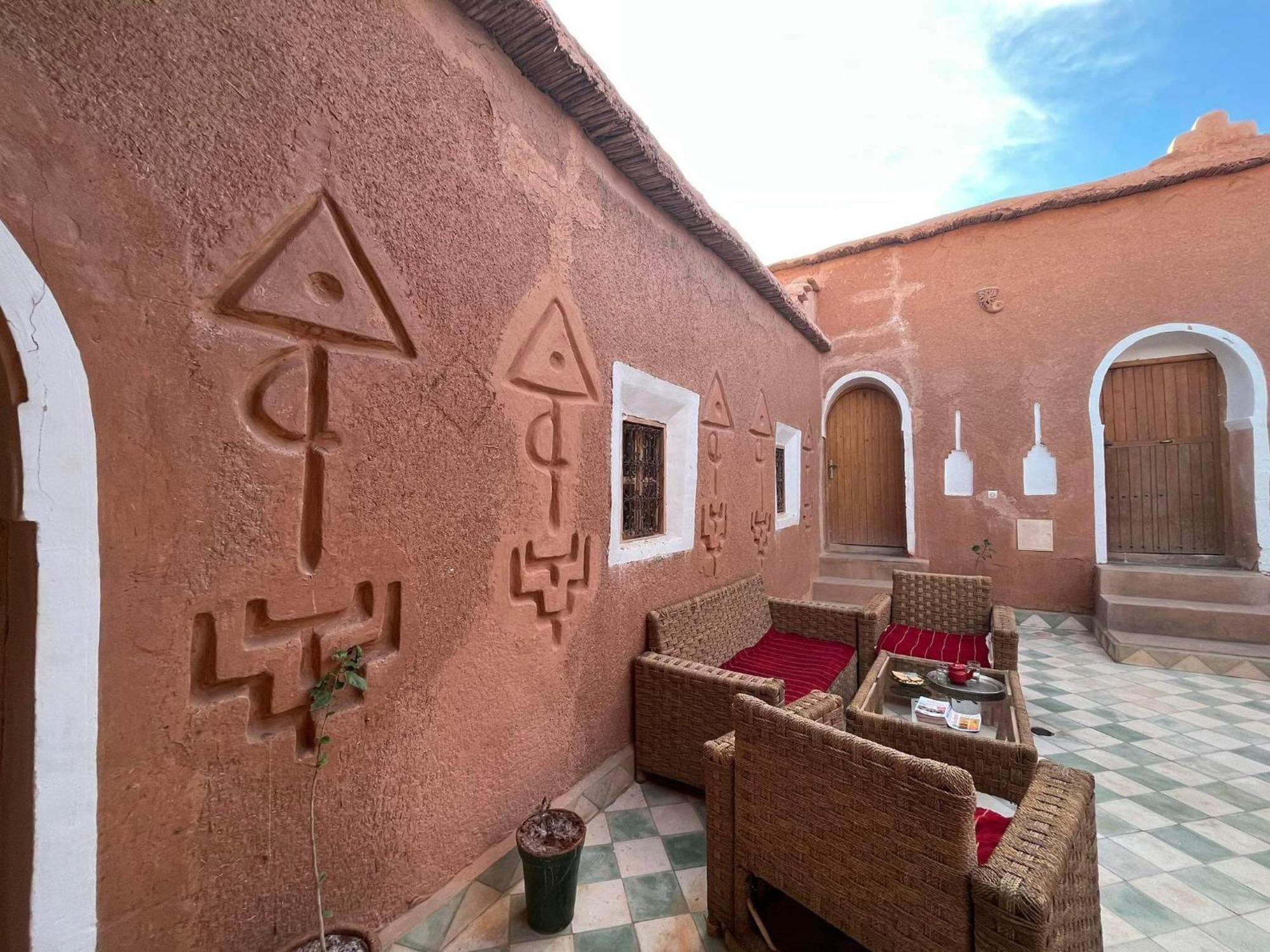 Tigmi Hamid Decouverte Des Traditions Et De La Culture Berbere Ait Benhaddou Buitenkant foto